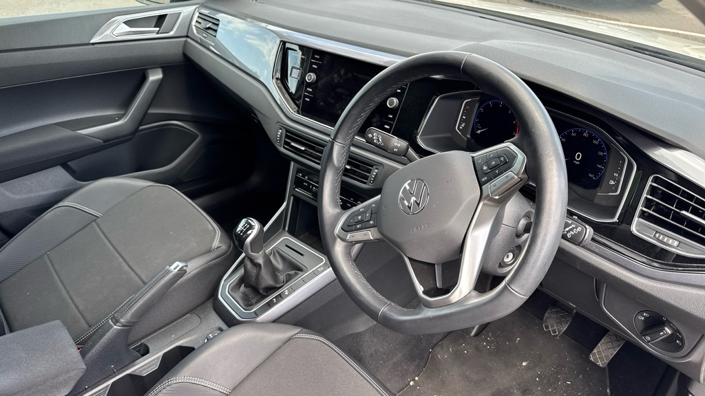 Volkswagen Taigo Taigo Life Tsi Black #37