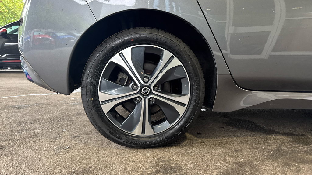 Nissan Leaf 110Kw N-connecta 39Kwh 2022 Grey #20