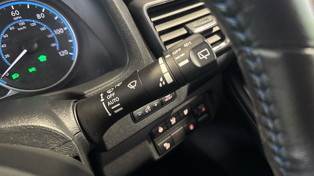 Nissan Leaf 110Kw N-connecta 39Kwh 2022 Grey #31