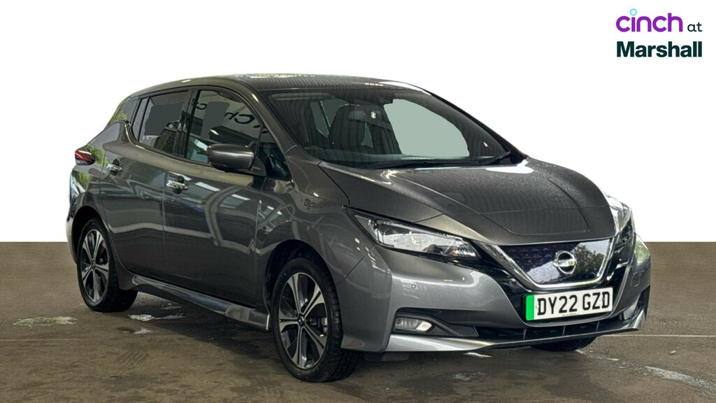 Nissan Leaf 110Kw N-connecta 39Kwh 2022 Grey #1
