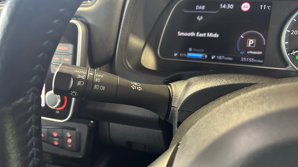 Nissan Leaf 110Kw N-connecta 39Kwh 2022 Grey #32