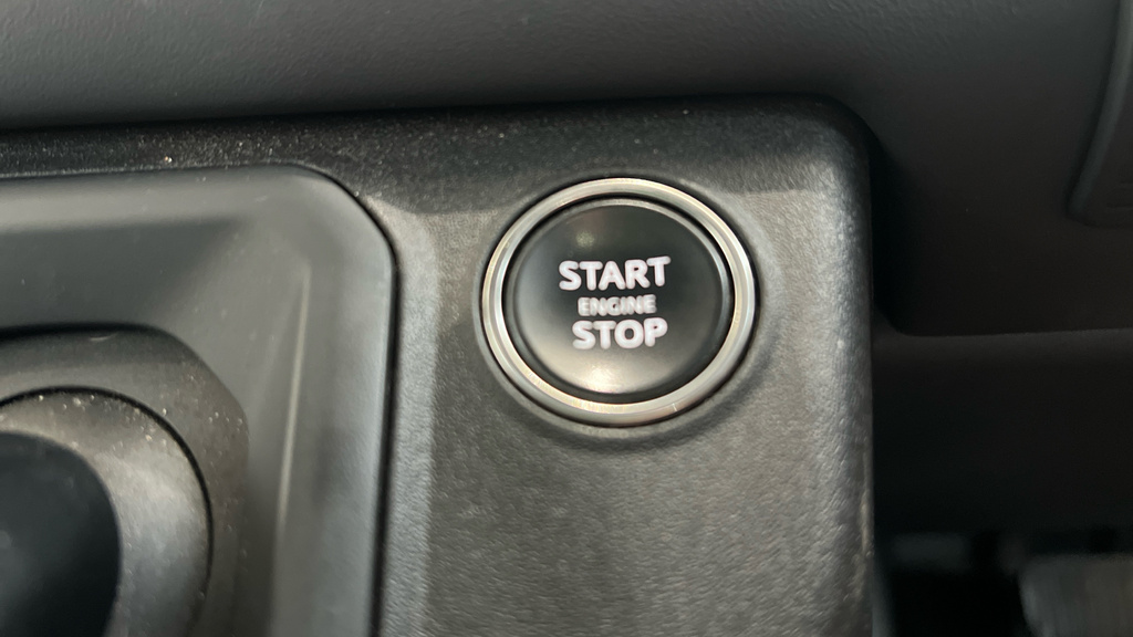 Land Rover Defender 2.0 P400e 15.4Kwh X-dynamic Hse Suv Plu Silver #59