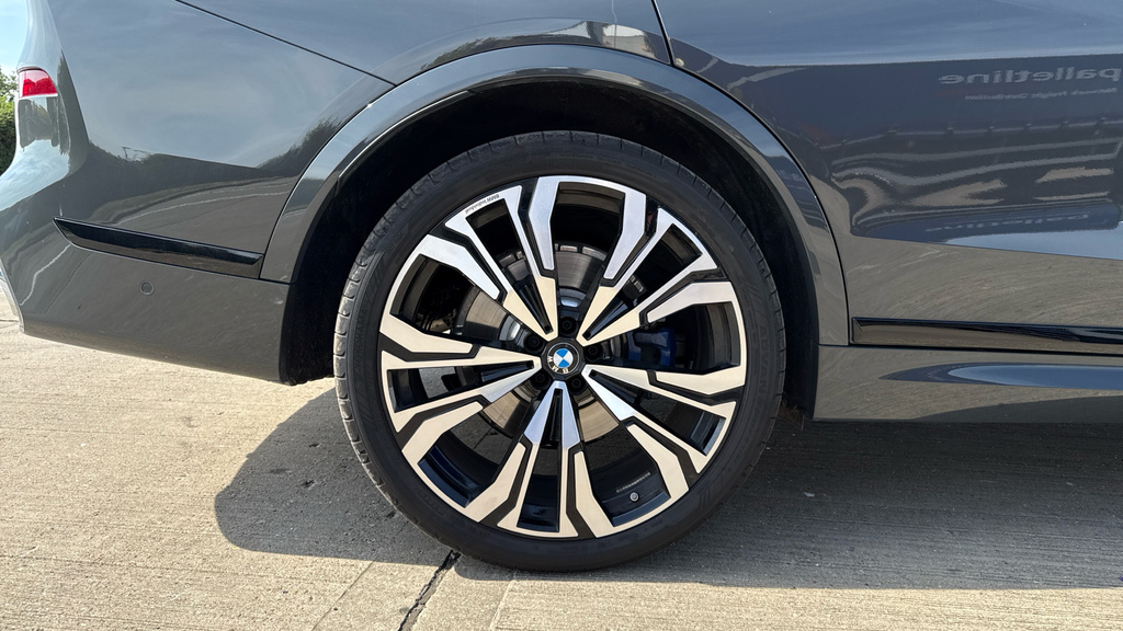 BMW X7 X7 Xdrive40d M Sport Green #31