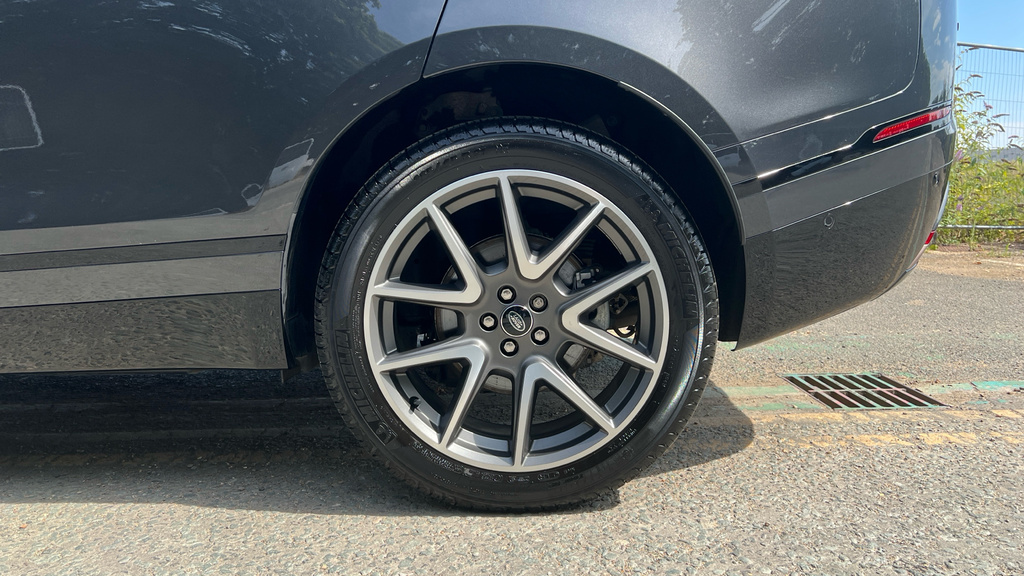 Land Rover Range Rover Velar 2.0 D200 Mhev S Estate Black #17