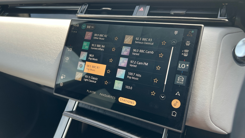 Land Rover Range Rover Velar 2.0 D200 Mhev S Estate Black #52