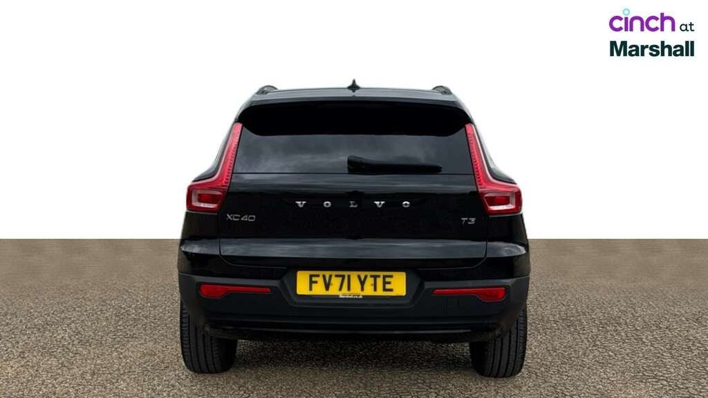 Volvo XC40 1.5 T4 Recharge Phev R Design Black #4