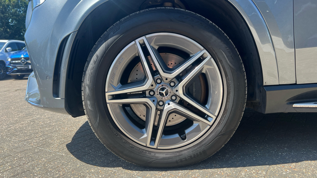 Mercedes-Benz GLE Class Amg Line Premium D 4Matic 4Wd Black #25