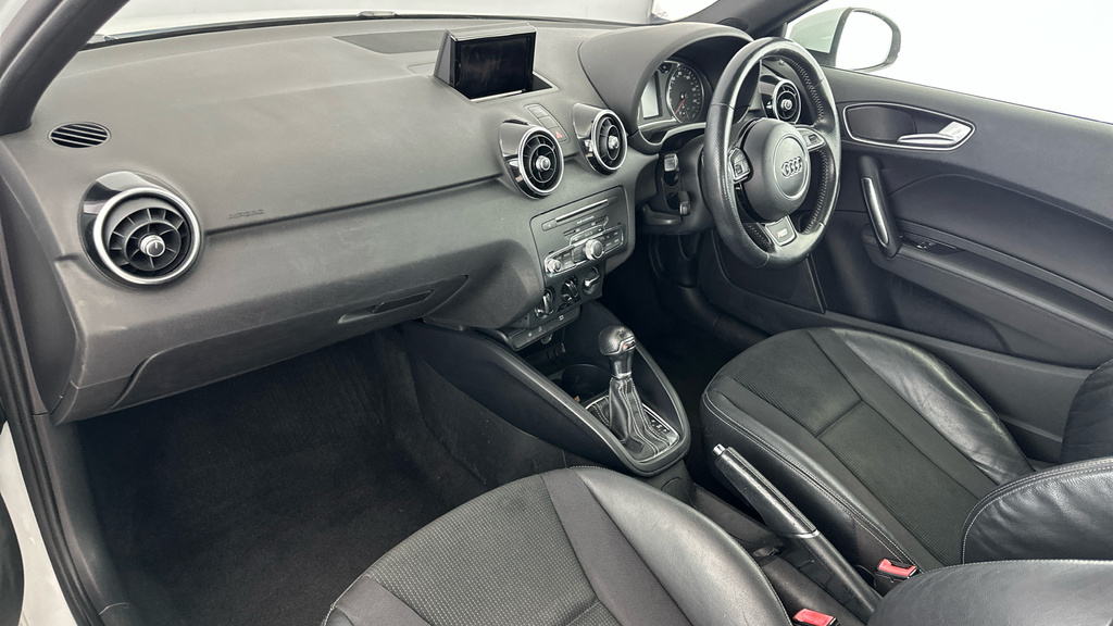 Audi A1 1.0 Tfsi Sport Sportback Euro 6 Ss Black #11