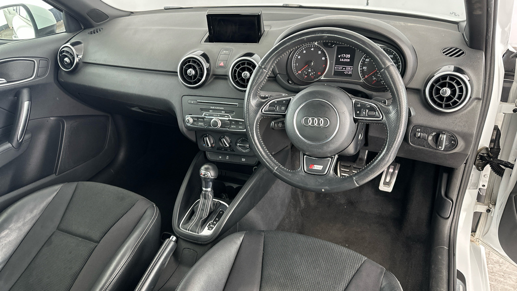 Audi A1 1.0 Tfsi Sport Sportback Euro 6 Ss Black #13