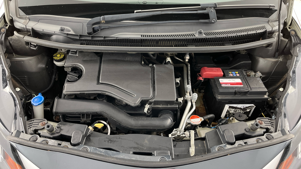 Toyota Aygo X X-play White #18