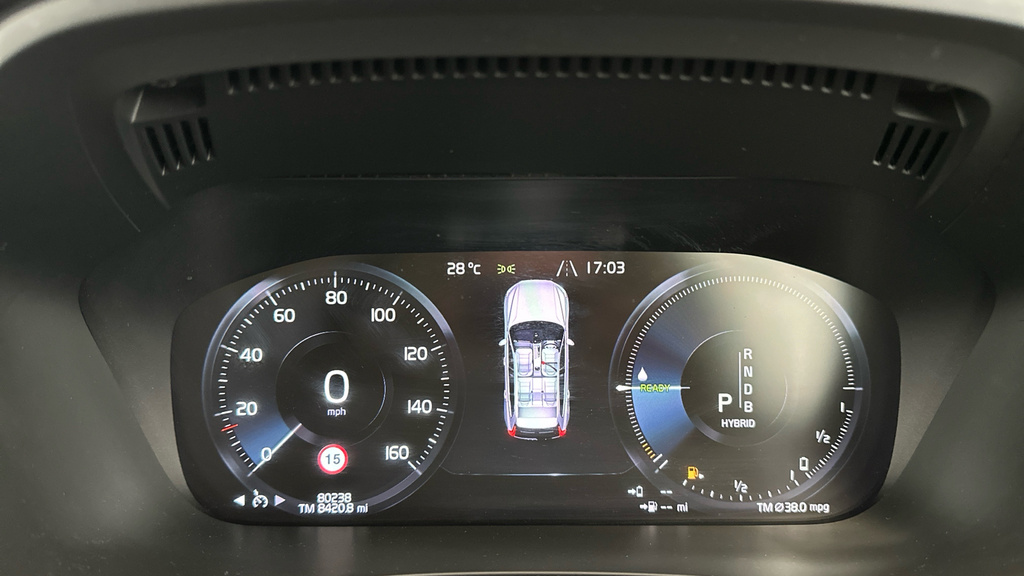 Volvo XC60 2.0 D5 Powerpulse R Design Awd Geartronic 2018 Red #24