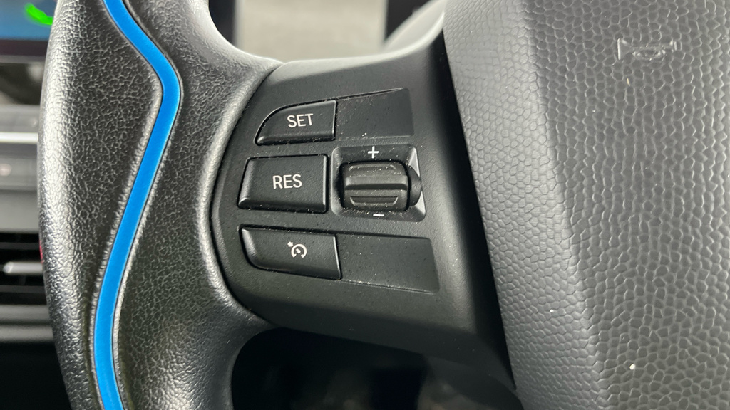 BMW i3 135Kw S 42Kwh Suite Interior World Blue #16