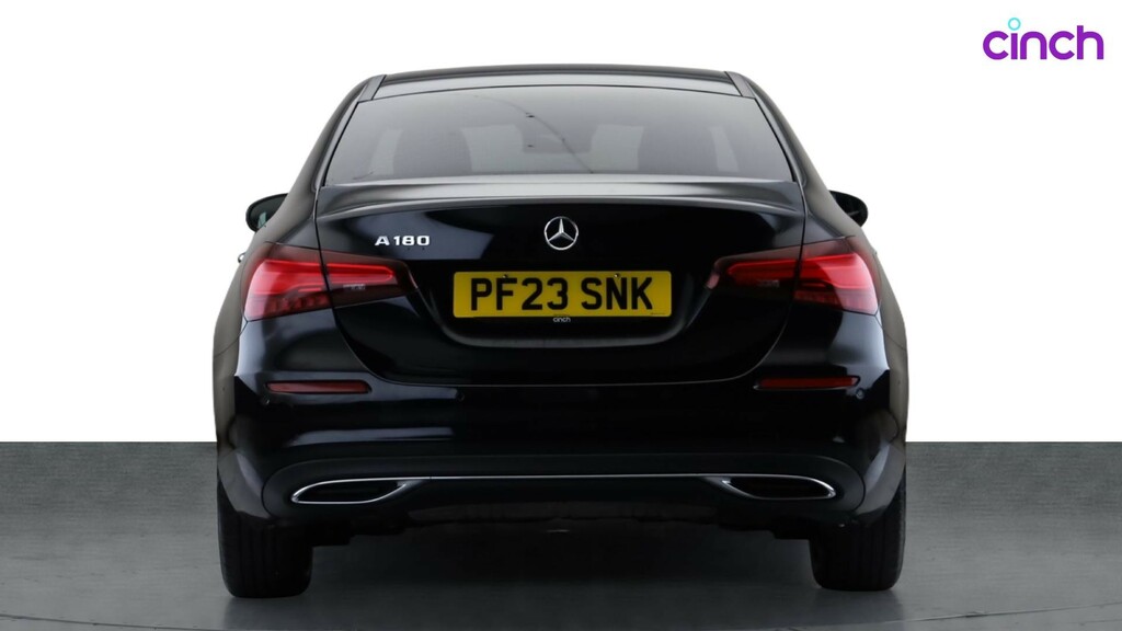 Mercedes-Benz A Class 1.3 A200 Amg Line Night Edition Premium Plus Sal White #5