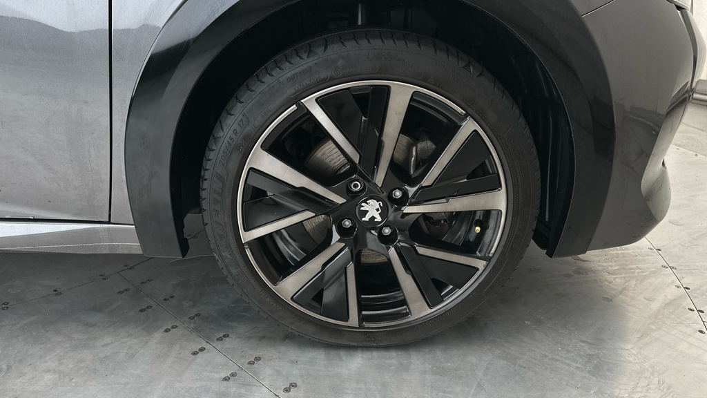 Peugeot 208 Allure Premium Grey #28
