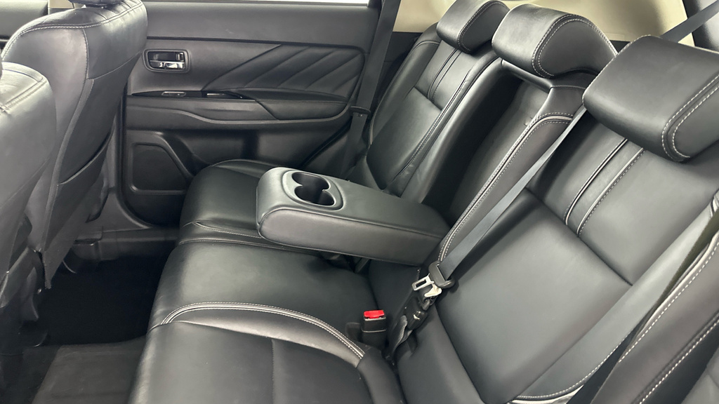Mitsubishi Outlander 2.2 Di-d 4 4Wd Euro 6 Black #21