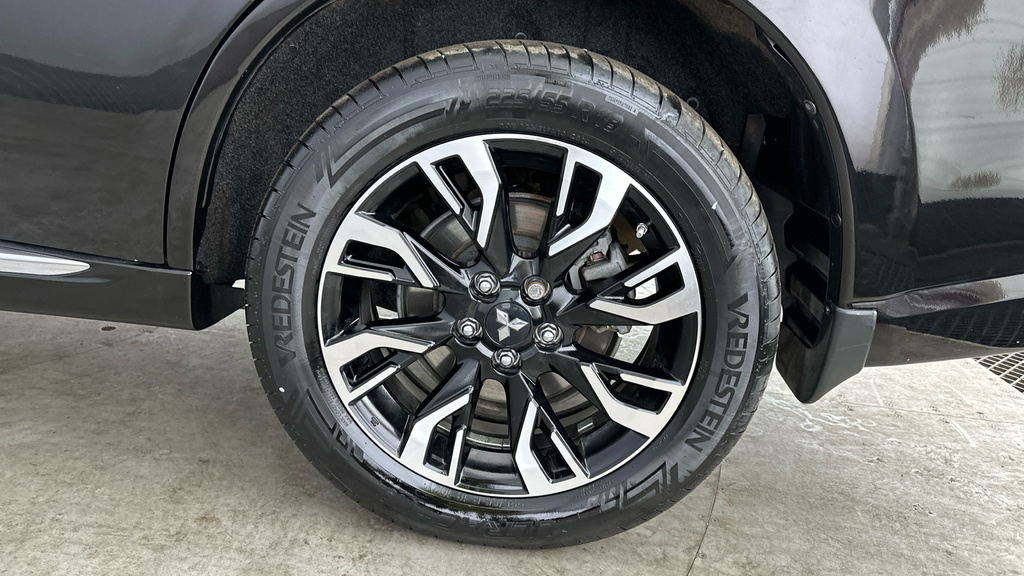 Mitsubishi Outlander 2.2 Di-d 4 4Wd Euro 6 Black #25