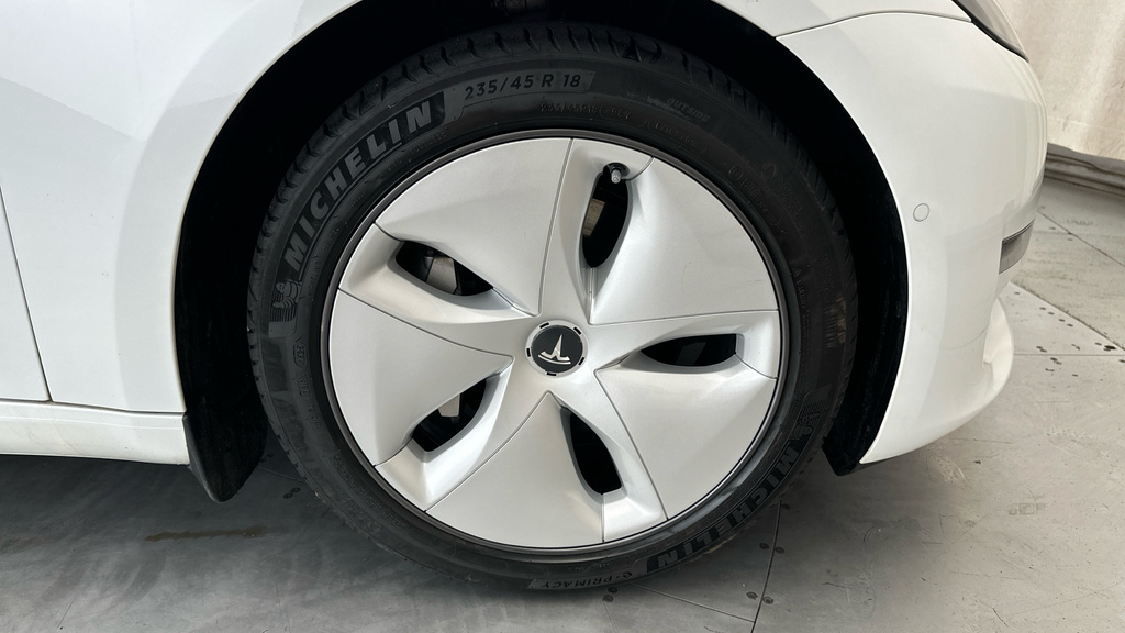 Tesla Model 3 Saloon Rwd 241 Bhp Cruise Cont Red #28
