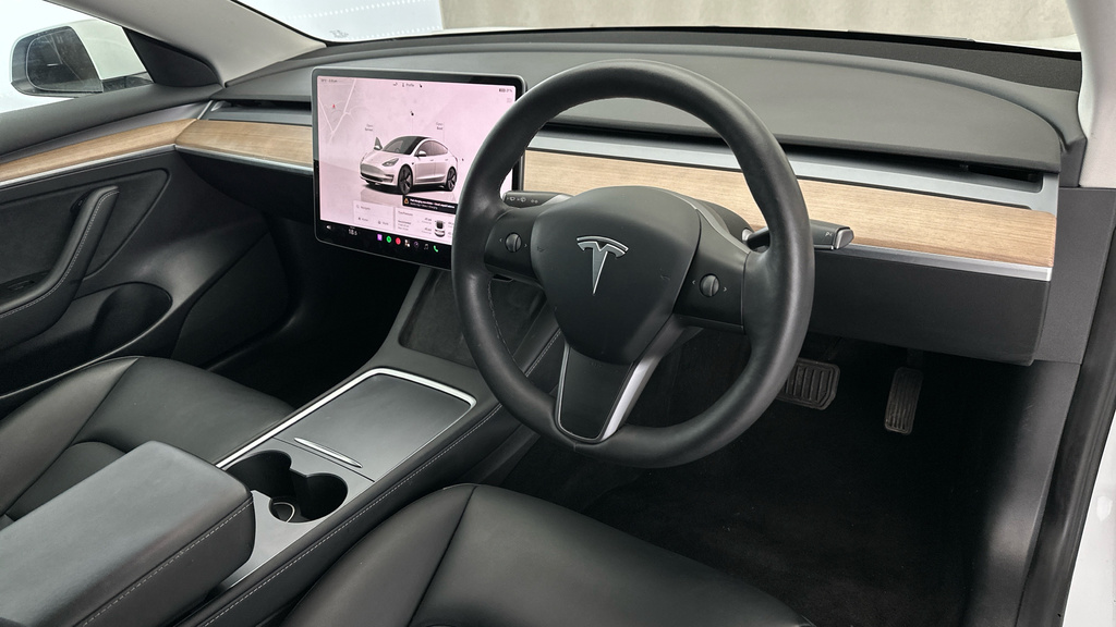 Tesla Model 3 Saloon Rwd 241 Bhp Cruise Cont Red #13