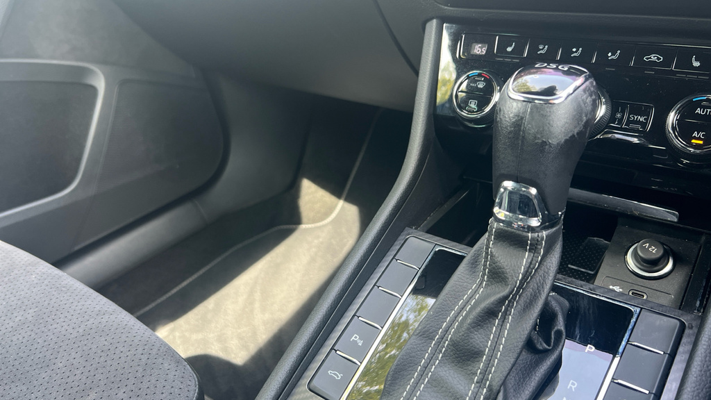 Skoda Superb 2.0 Tdi Se Dsg Euro 6 Ss Grey #38