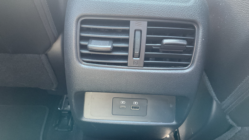 Nissan Qashqai Acenta Premium Black #33