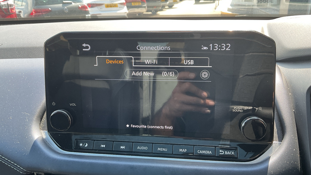 Nissan Qashqai Acenta Premium Black #36