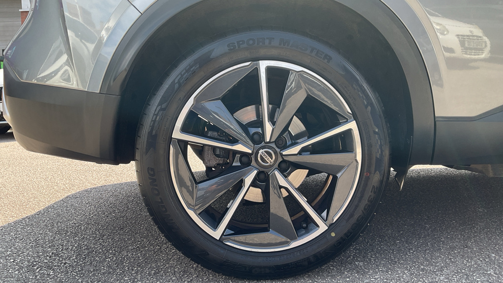Nissan Qashqai Acenta Premium Black #19