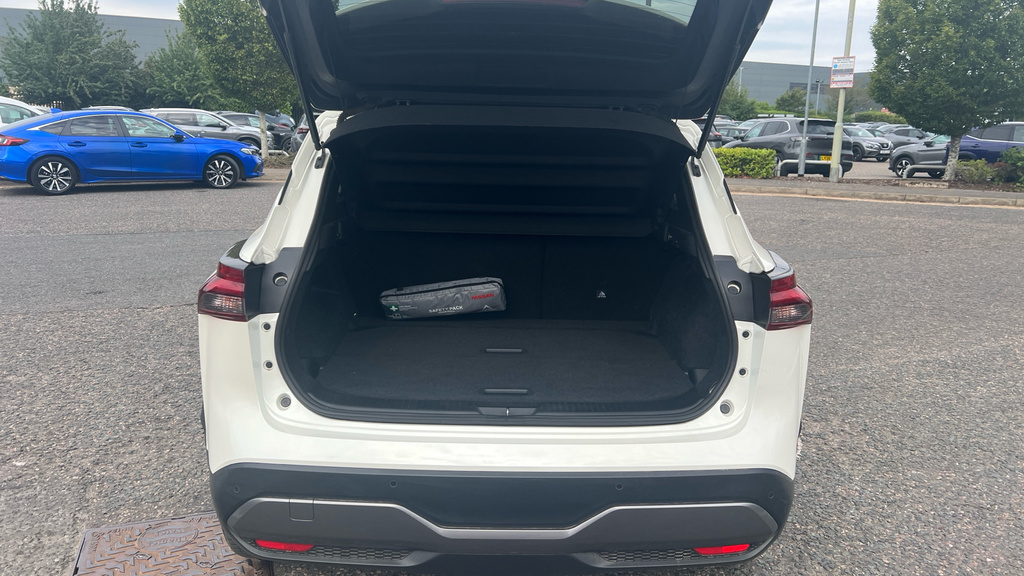Nissan Qashqai N-connecta Blue #15