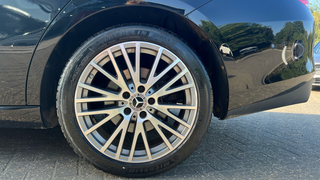 Mercedes-Benz CLA Class 250E 15.6Kwh Amg Line Night Edition Premium Plus Black #18