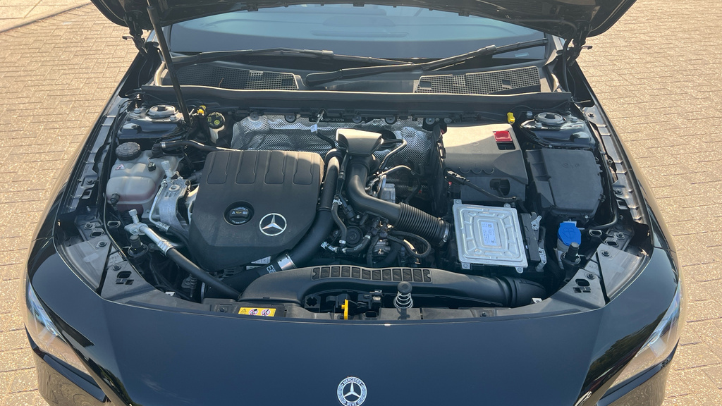 Mercedes-Benz CLA Class 250E 15.6Kwh Amg Line Night Edition Premium Plus Black #16