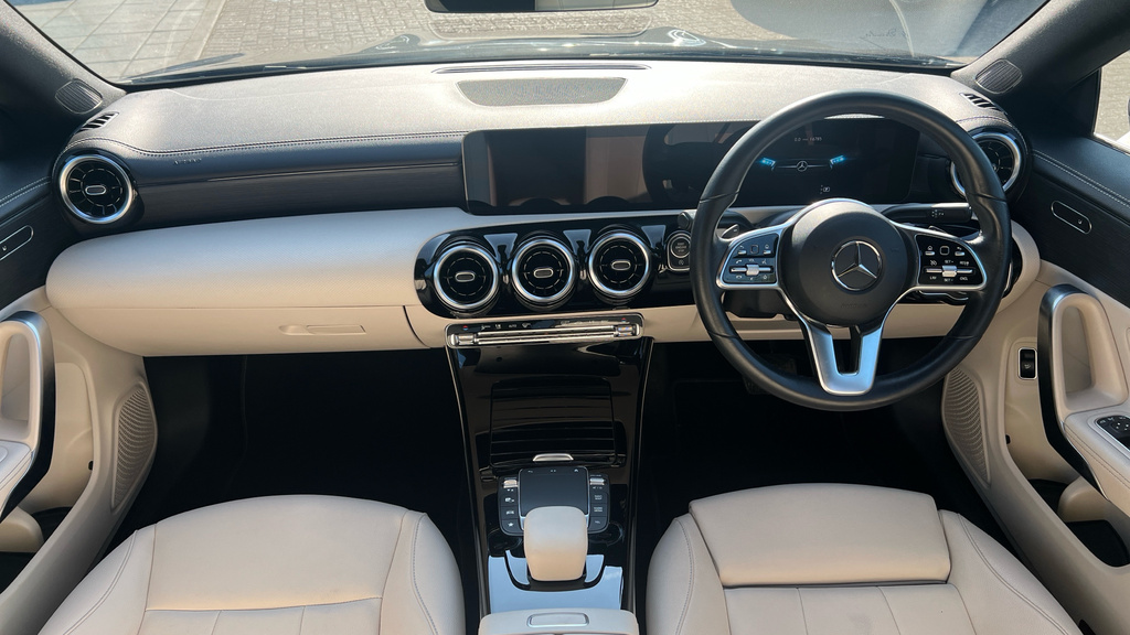 Mercedes-Benz CLA Class 250E 15.6Kwh Amg Line Night Edition Premium Plus Black #11
