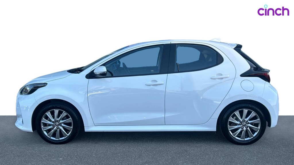 Toyota Yaris Estate Dynamic #6