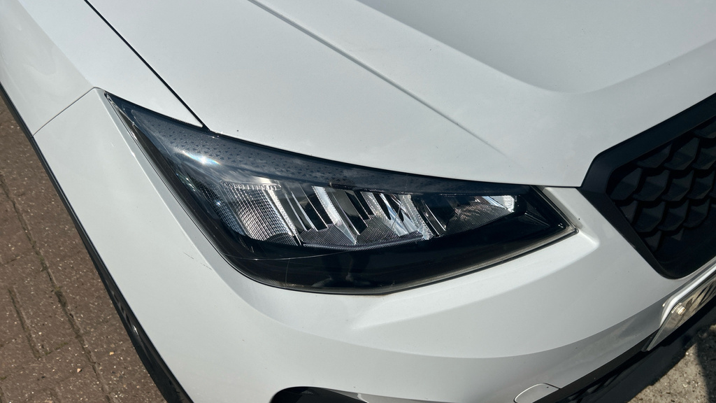 Seat Arona 1.0 Tsi Fr Edition Euro 6 Ss Silver #34