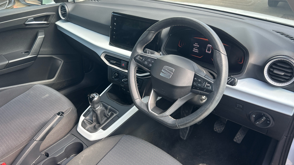 Seat Arona 1.0 Tsi Fr Edition Euro 6 Ss Silver #10
