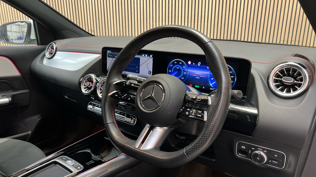 Mercedes-Benz EQA 250 140Kw Amg Line Prem Plus 70.5Kwh Black #9
