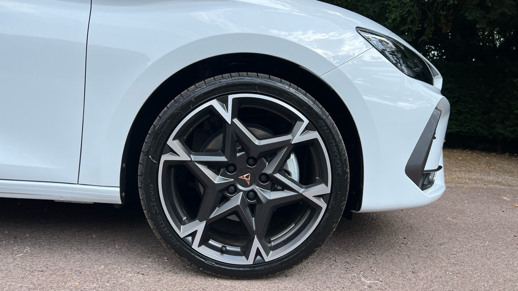 Cupra Leon 1.5 Etsi V1 Estate Hybrid Dsg Euro 6 S Black #20