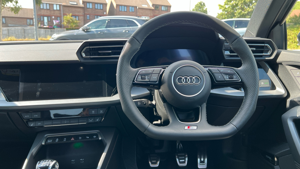 Audi A3 1.5 Tfsie S Line Sportback Plug-in Hybr Blue #11