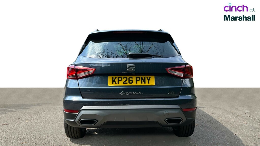 Seat Arona 1.0 Tsi 115 Fr Black Edition Dsg White #4