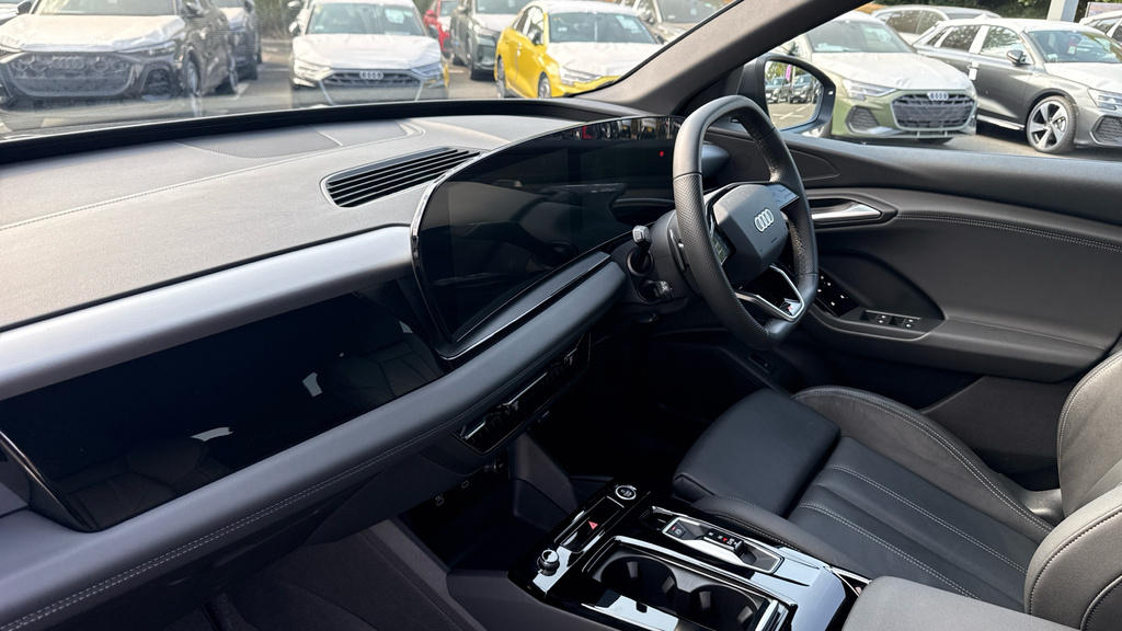 Audi Q6 E-Tron 285Kw Quattro 100Kwh Sport 2025 Grey #10