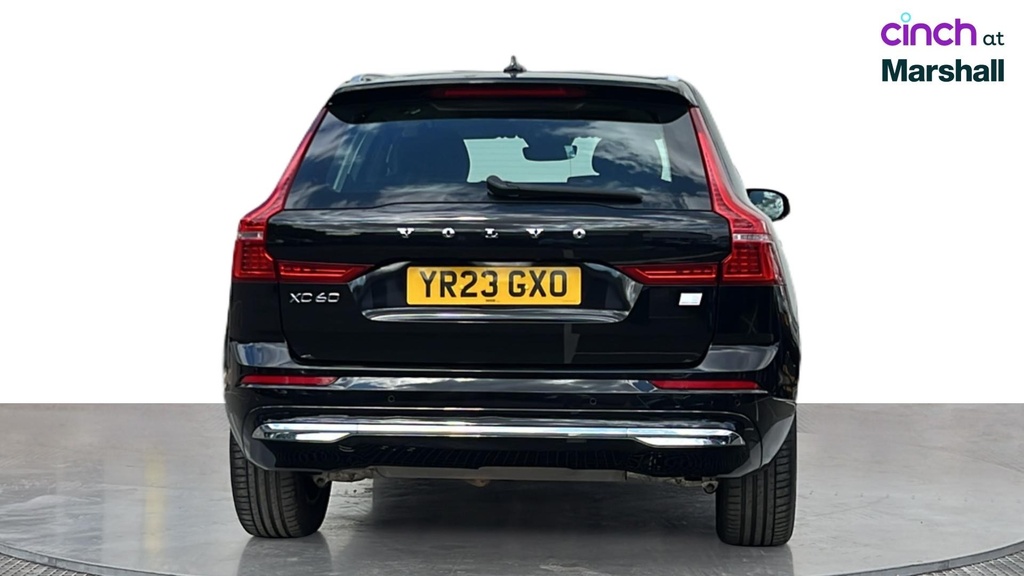 Volvo XC60 Plus, B5 Mild Hybrid, Dark Blond Interior Black #4