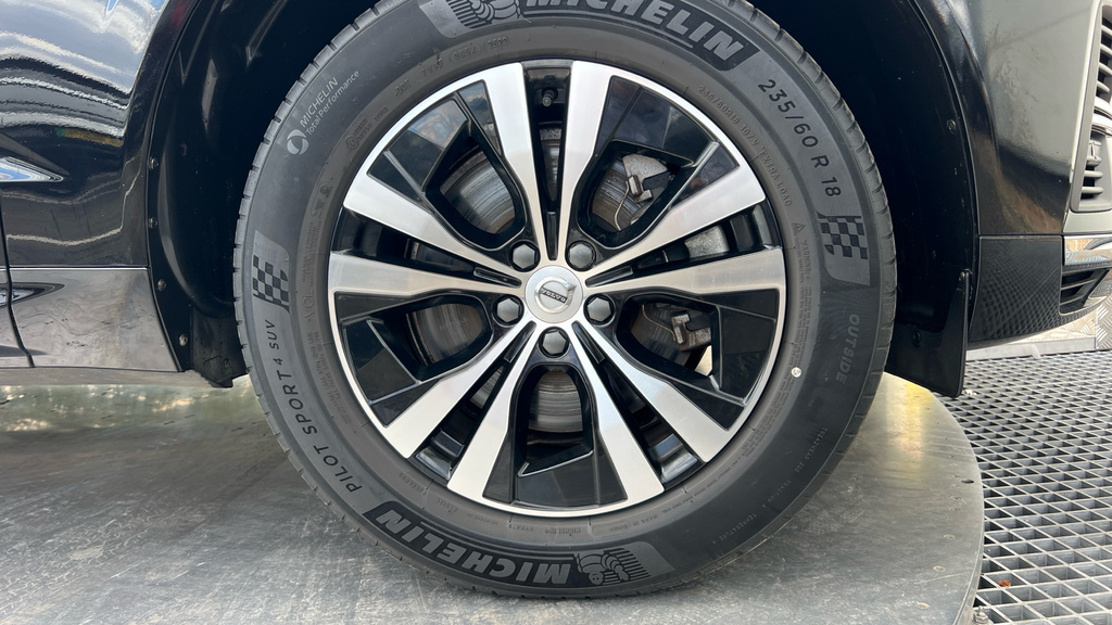 Volvo XC60 Plus, B5 Mild Hybrid, Dark Blond Interior Black #23