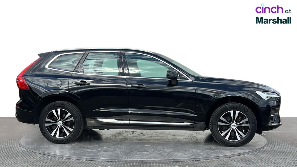 Volvo XC60 Plus, B5 Mild Hybrid, Dark Blond Interior Black #2