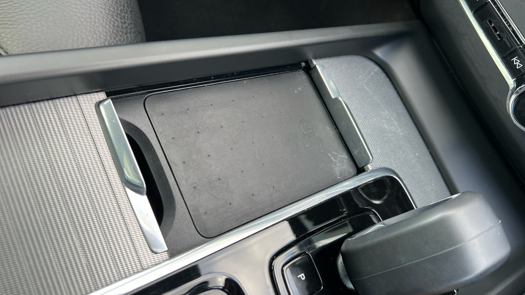 Volvo XC60 Plus, B5 Mild Hybrid, Dark Blond Interior Black #14