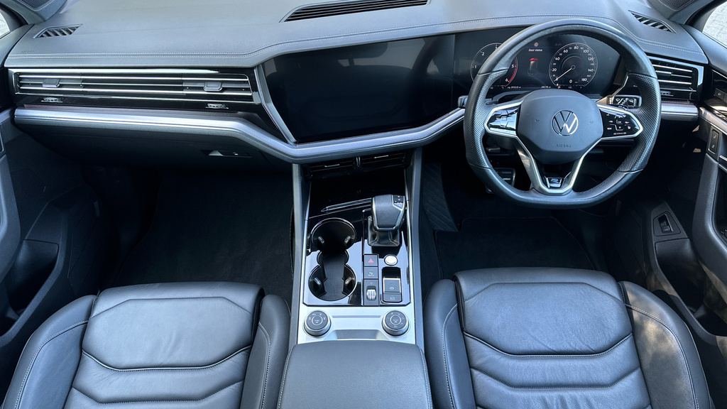 Volkswagen Touareg R-line Tech Plus White #11