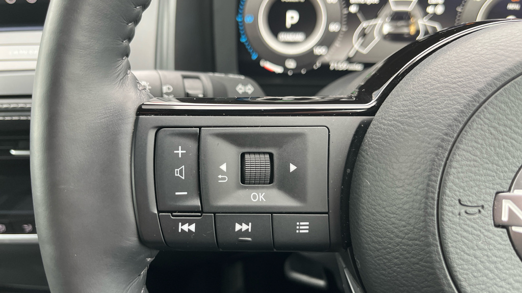 Nissan Qashqai 1.5 E-power N-connecta Grey #35