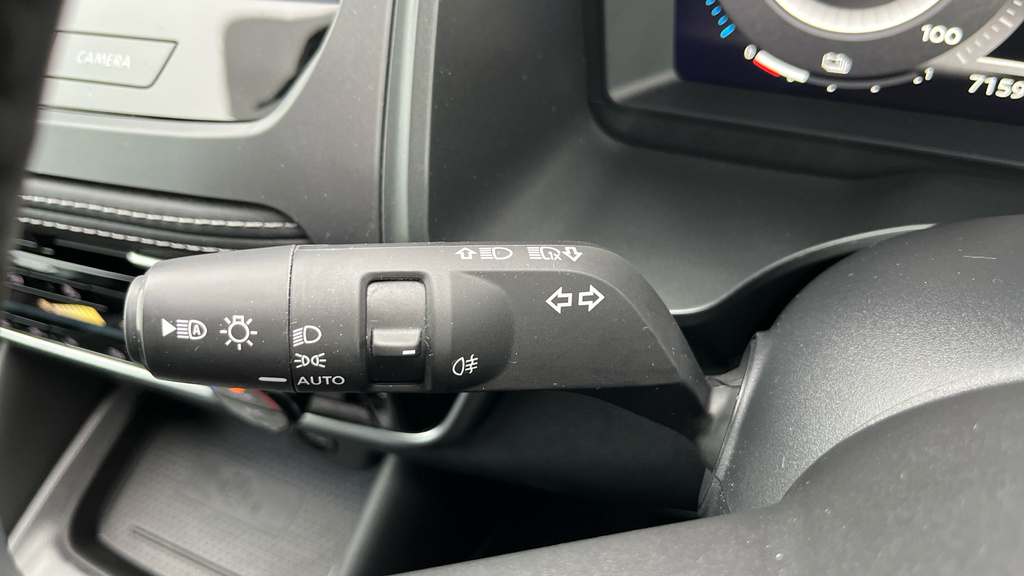 Nissan Qashqai 1.5 E-power N-connecta Grey #37