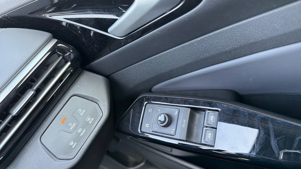 Volkswagen ID.4 125Kw Style Pure Performance 52Kwh Black #38