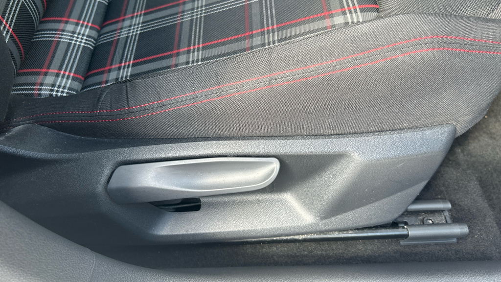 Volkswagen Polo Se Silver #44