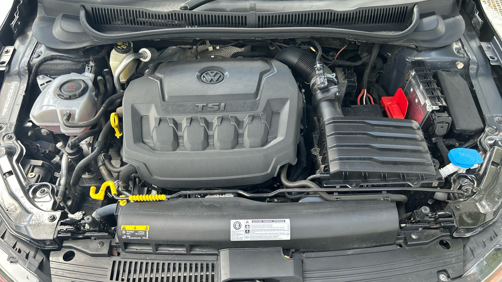 Volkswagen Polo Se Silver #16