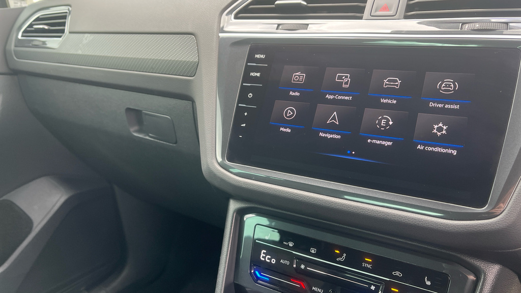 Volkswagen Tiguan Suv Black #21