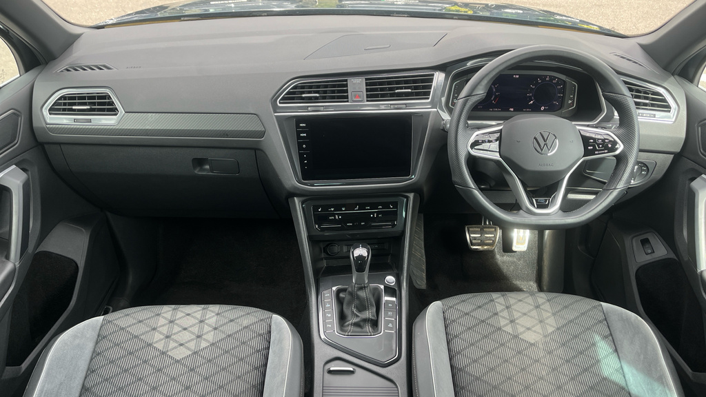 Volkswagen Tiguan Suv Black #11